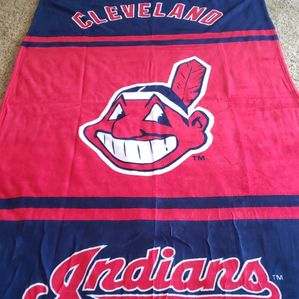 Cleveland Indians throw